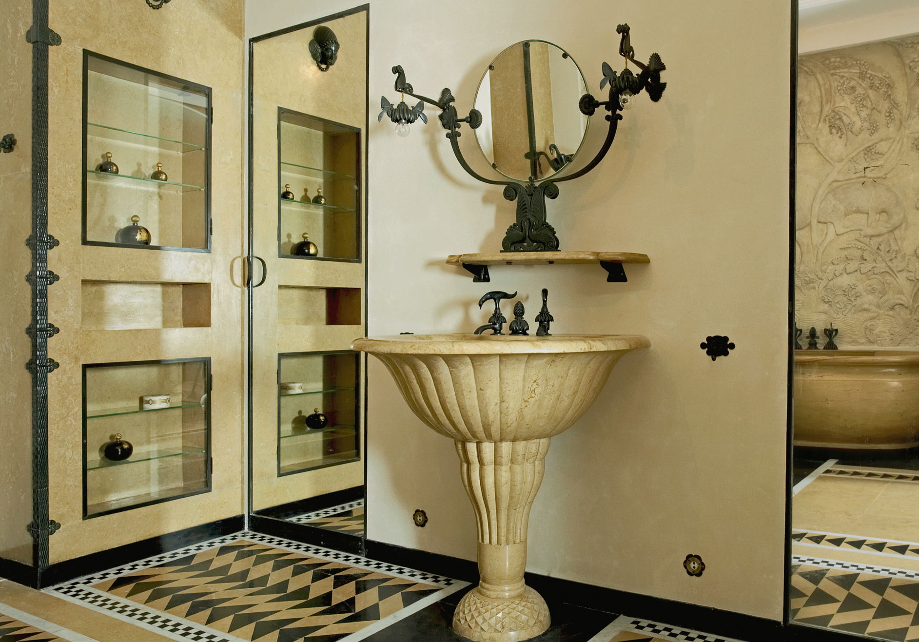 MUSÉE DES ARTS DÉCORATIFS