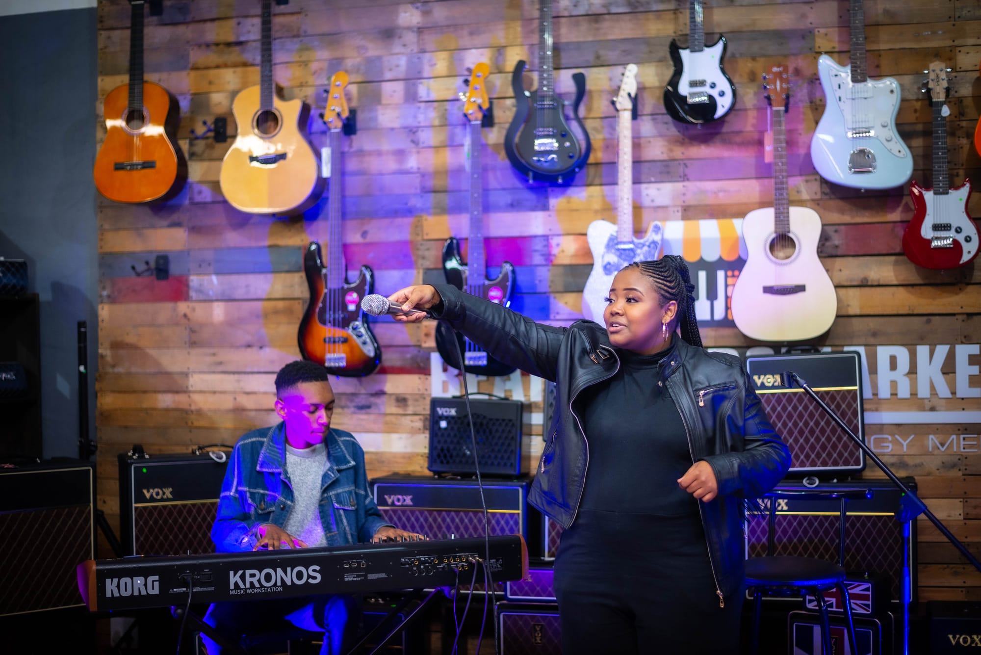 Online Music Instrument Store