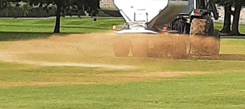 Sand Spreading - Sport Pitches and Golf Courses