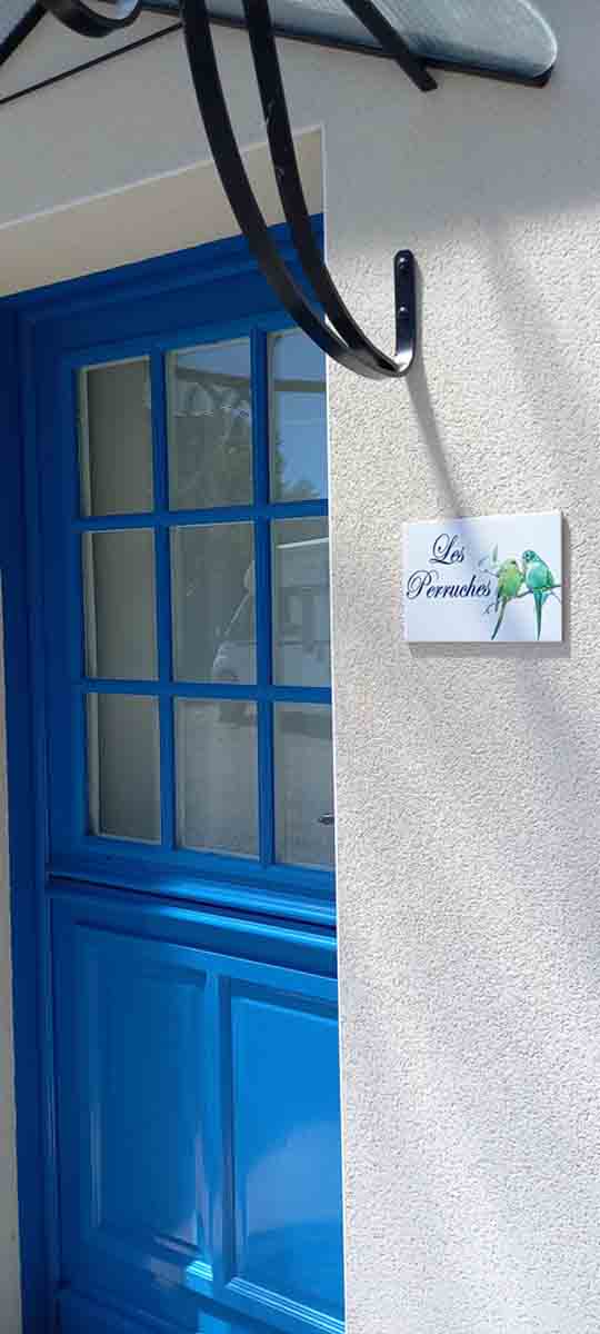 Plaque de maison en place