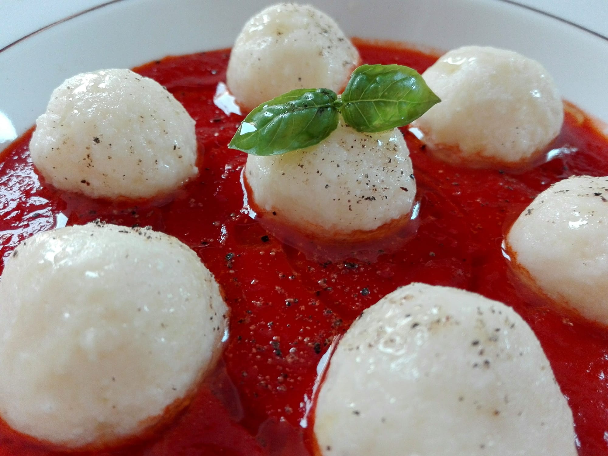 GNOCCHI DI RICOTTA AL POMODORO