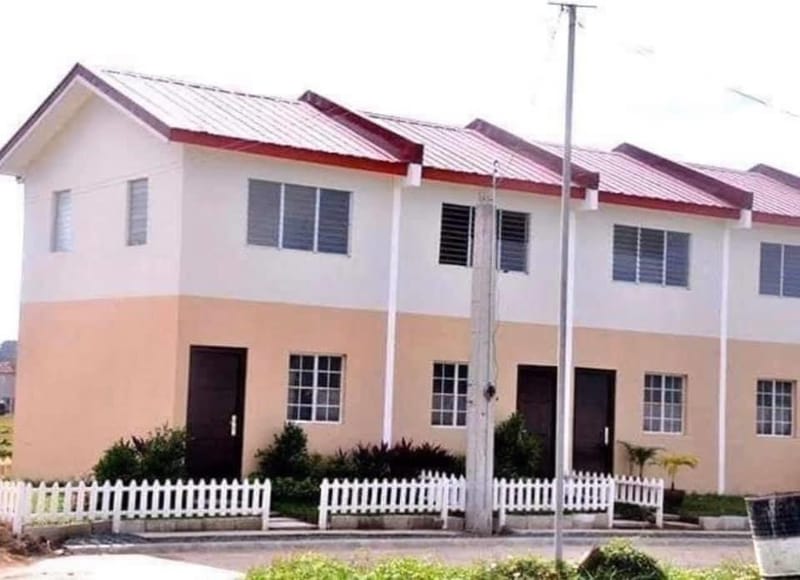 NORTHGATE PARK EXECUTIVE HOMES HBO REALTY