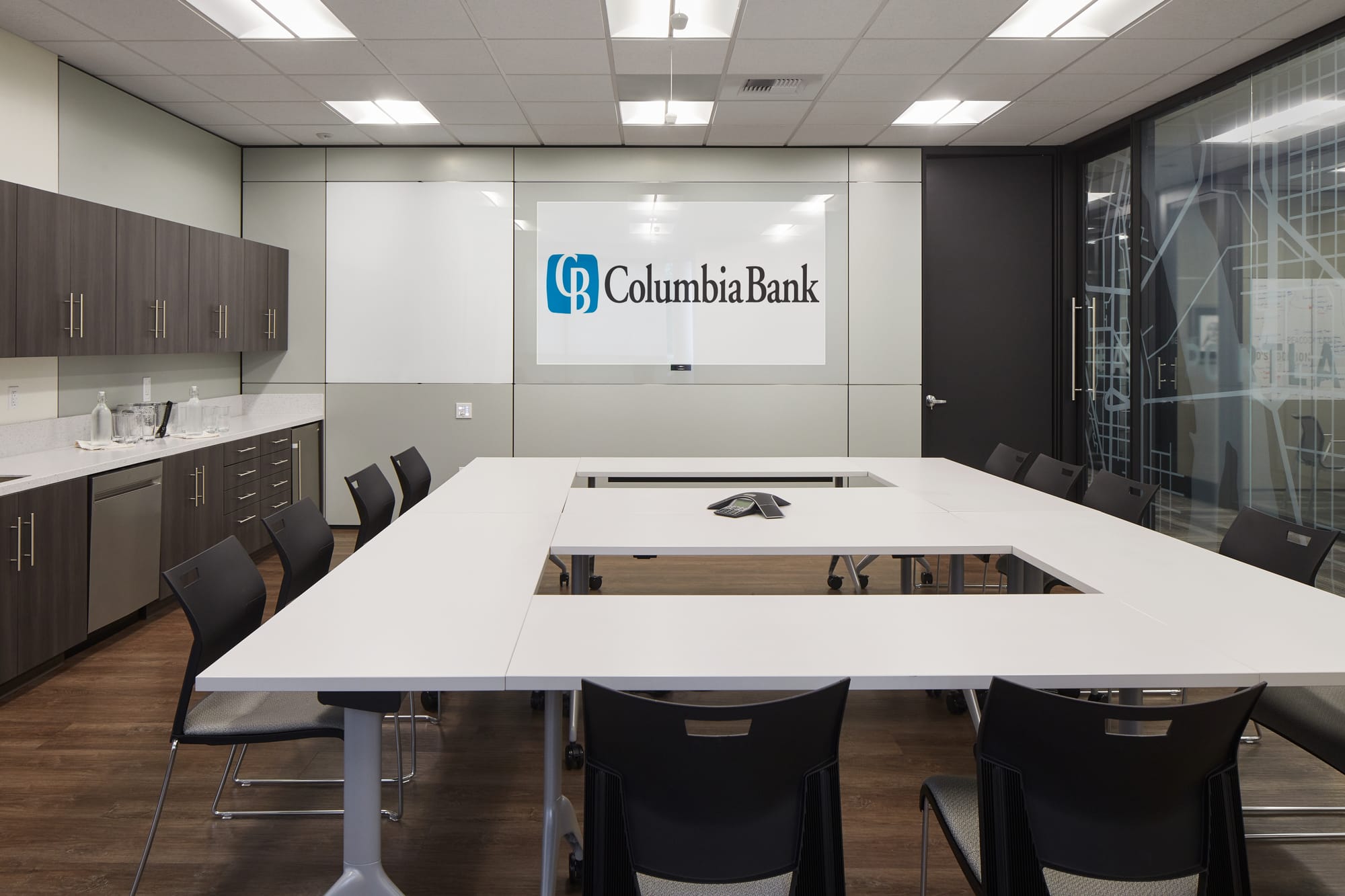 Columbia Bank eteriors