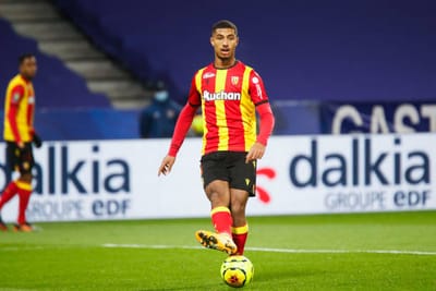 สื่อเผยหงส์แดงจับตา "บาเด" กองหลังดาวรุ่งฝรั่งเศส