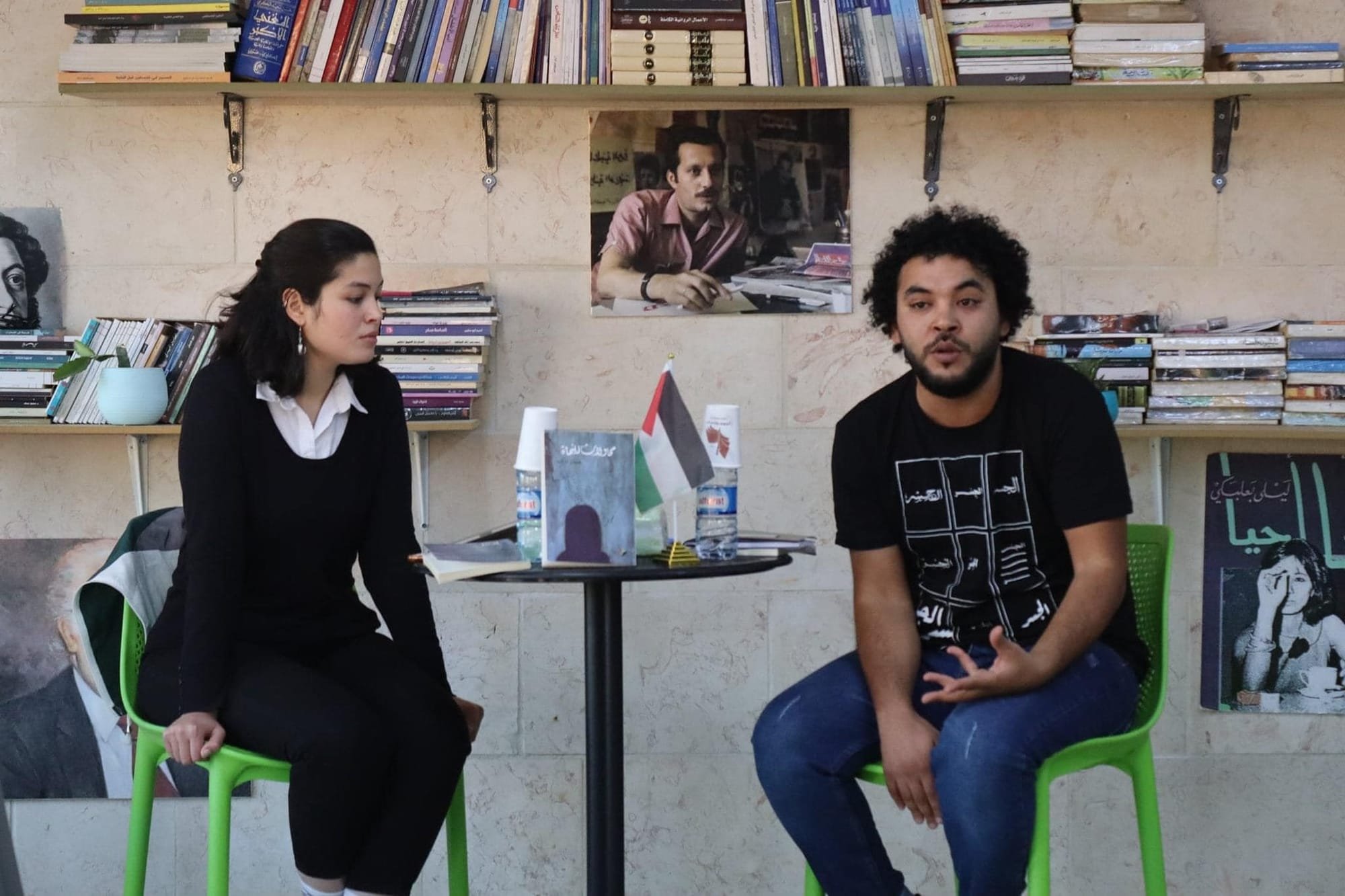 نقاش وتوقيع المجموعة القصصية "محاولات للنجاة" للكاتب غسان نداف