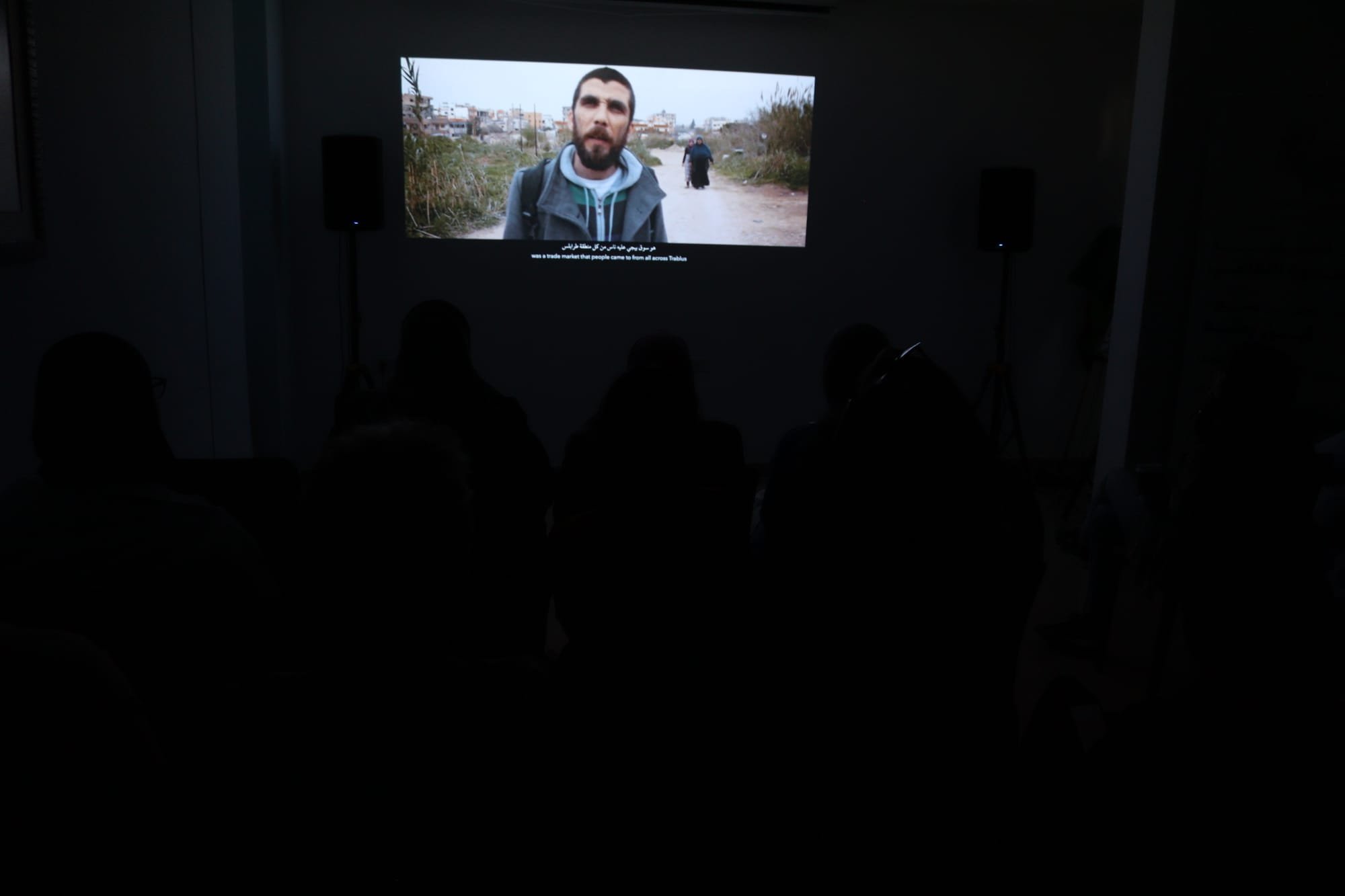 عرض أفلام " 120كم" و "الجدار" ضمن مهرجان القدس للسينما العربية ومهرجان سينما اللاجئين
