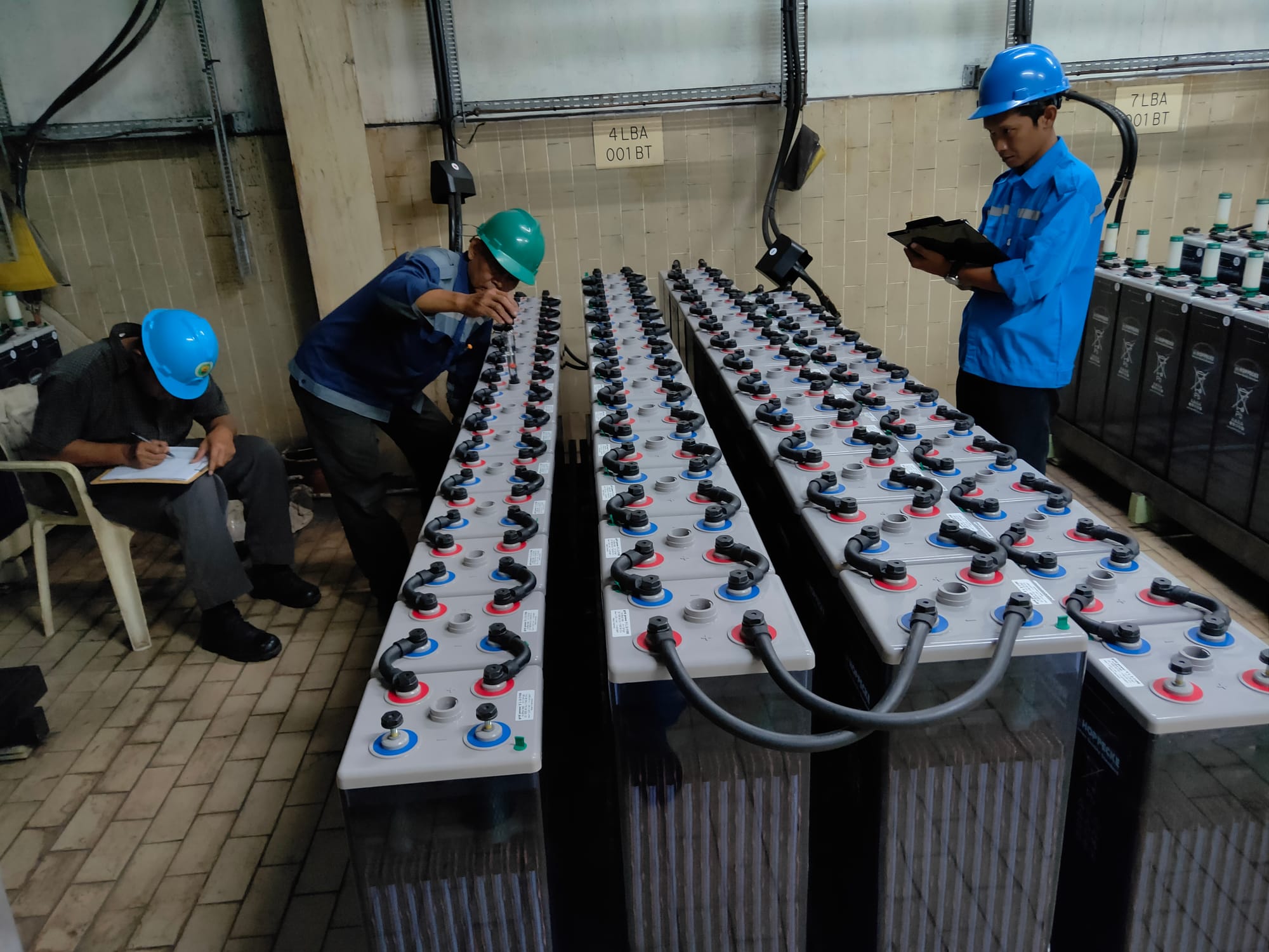 Installation and Commissioning Battery Vented PT SOLA KARYA BERSAMA