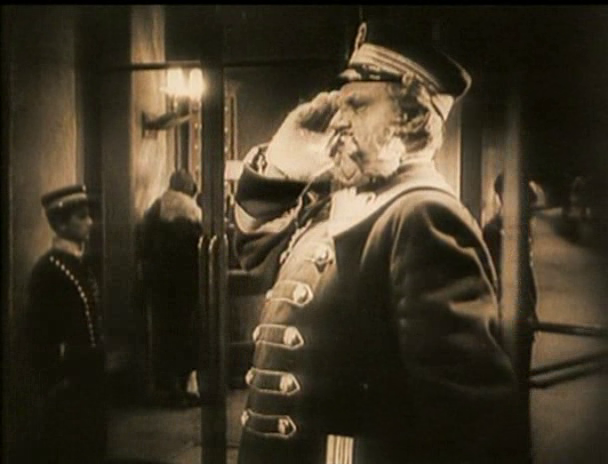 Der Letzte Mann (The Last Laugh) (1924)