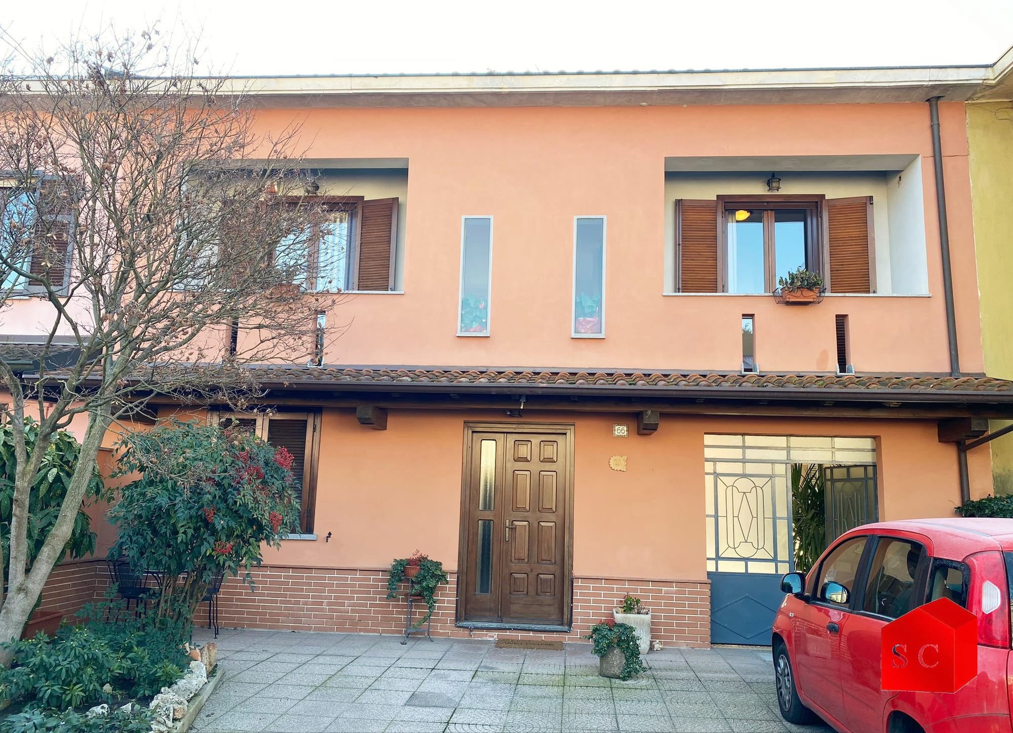 CASA SEMINDIPENDENTE € 188.000
