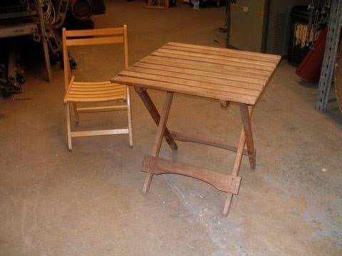 Wooden garden table with Wood folding Chair