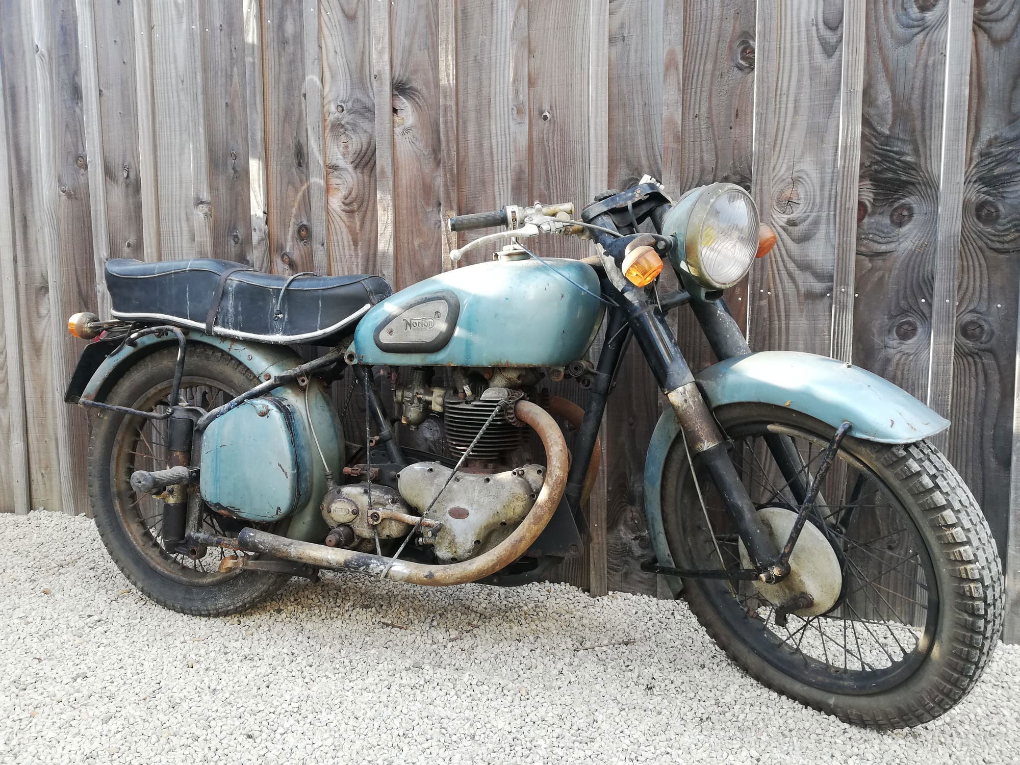 NORTON MODEL 7 1952