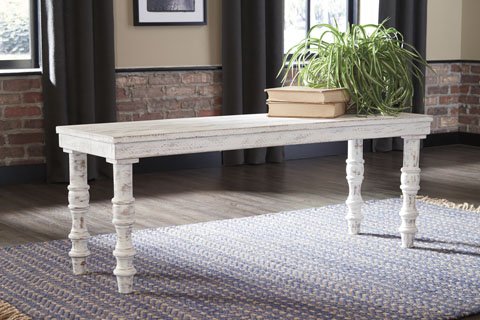 DANNERVILLE WHITE ACCENT BENCH A3000159