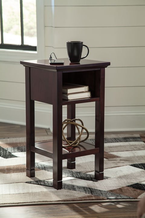 A4000088 MARNVILLE CHERRY BROWN END TABLE