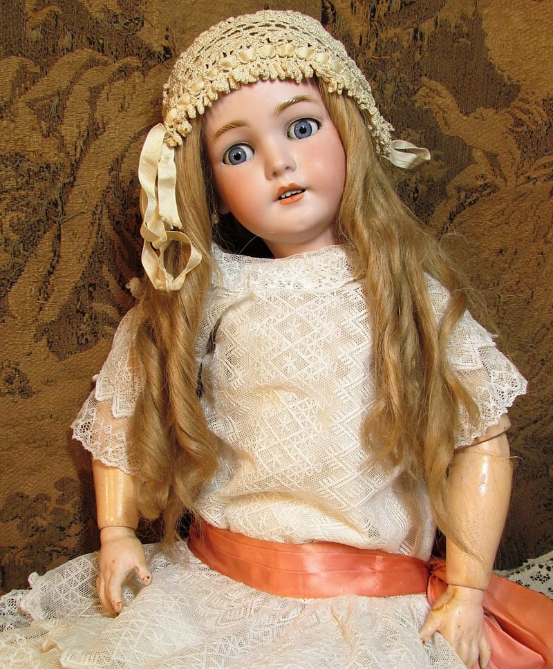26" Antique German Doll Simon Halbig DEP 1039 French Market fully Articulated Body, Sleep eye