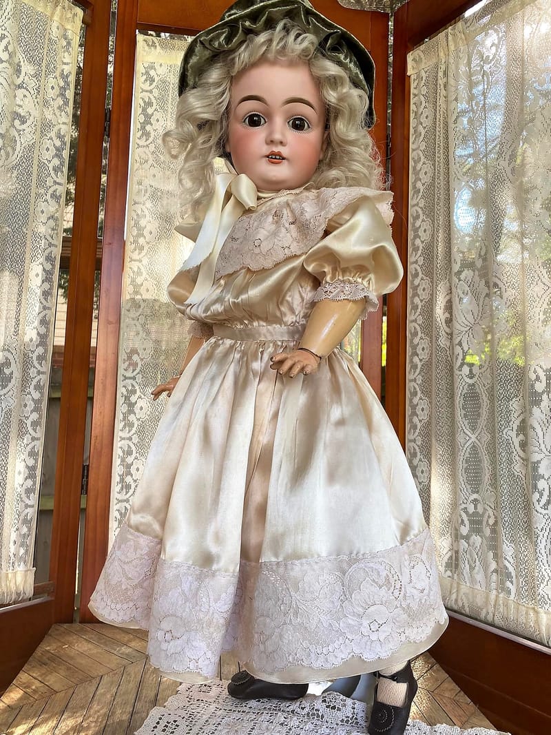Sold 27” Antique German Doll By Handwerck Mold 119 Simon Halbig