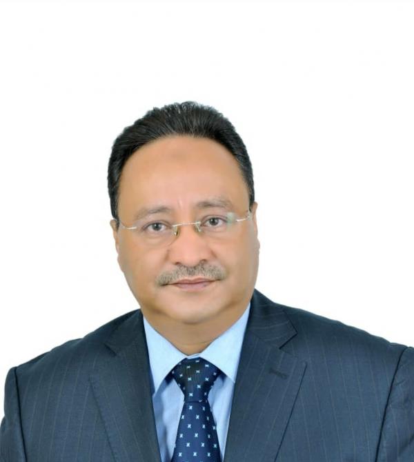الصايدي: الشاعر والسياسي والمعلم