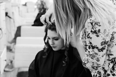 A Guide for Finding the Best Cosmetology School for You image
