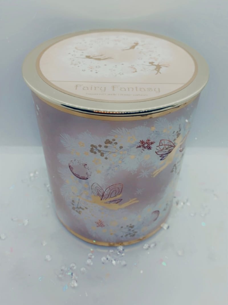 Scented Candles Free shipping over £25 code FREESHIP25
