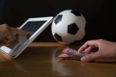 4 เทคนิค แทงบอลให้รวยทั้งเงินและเพื่อน