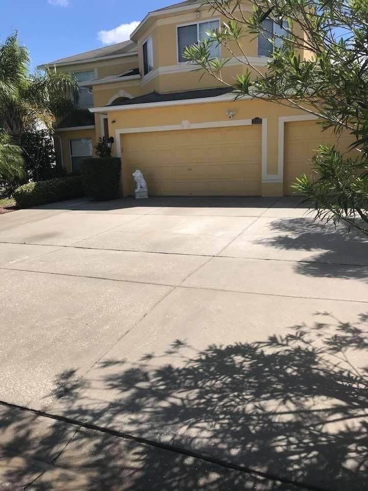 Large Concrete Driveways