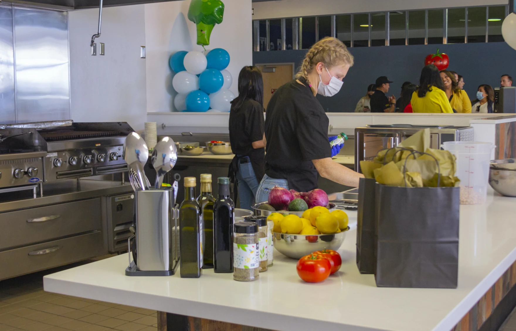 Once 'A Closet,' CSU Long Beach's Food Pantry Keeps Growing - LA List