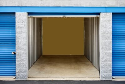 Tips for Choosing a Storage Facility image