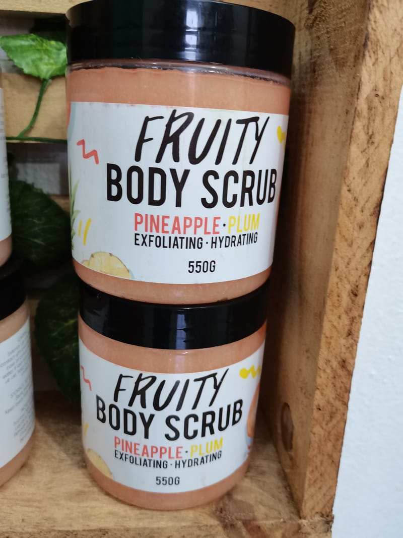 Innovations Pineapple Plum Exfoliating Body Scrub,Cleanse,Exfolia