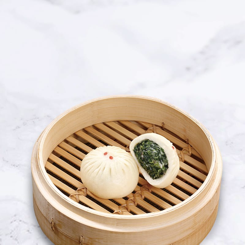 121. Steamed Chicken & Vegetable Bun (1 pc)