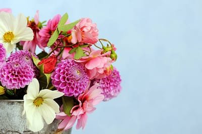 Tips when creating a bouquet of flowers  image