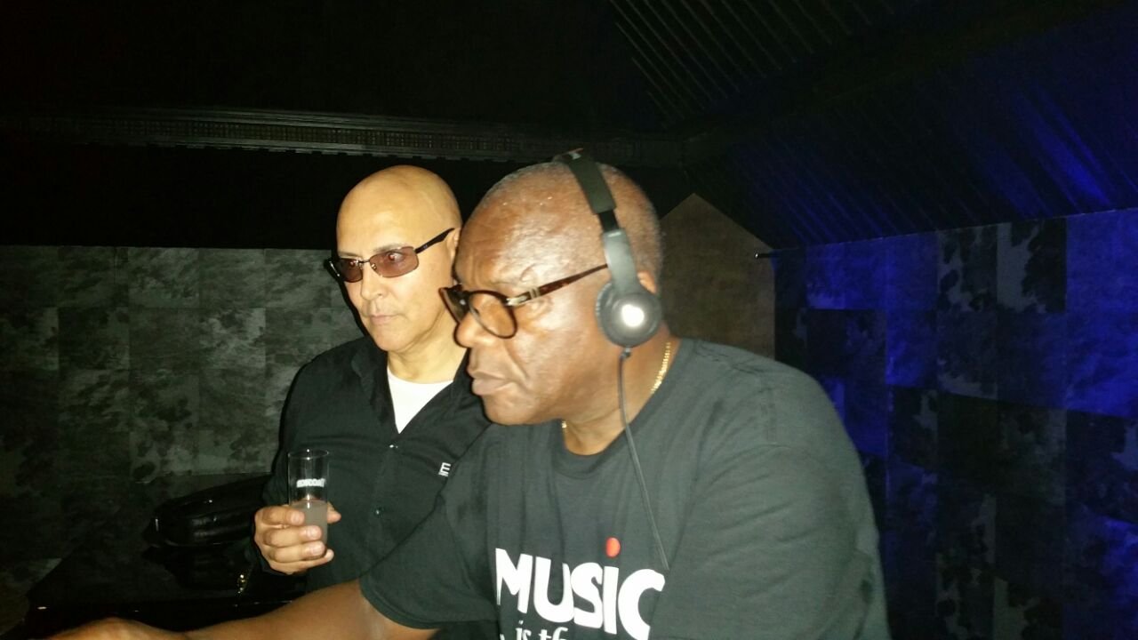 Mister Mike, célèbre DJ jamaïcain (comme moi à 50%)