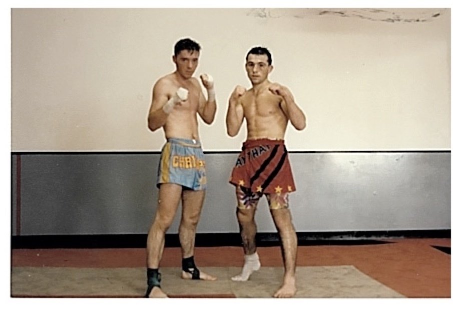 Avec Thomas Seiler  Champion du monde de Kickboxing (mon entraineur )