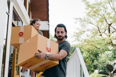 Assured Benefits Connected to Getting Help from the Best Moving Companies  image