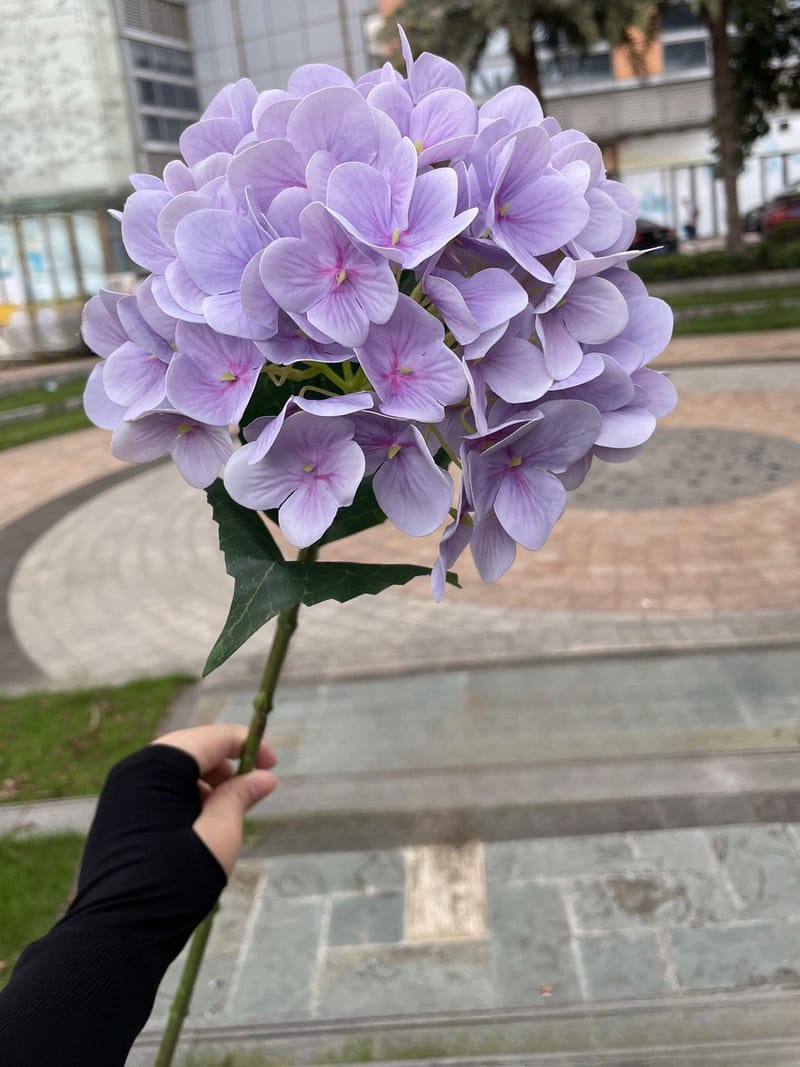 10 x 3D HIGH QUALITY REAL LOOK HYDRANGEA ( LILAC) - Artificial Flowers ...