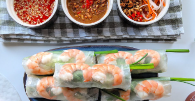 Vietnamese Fresh Spring Rolls