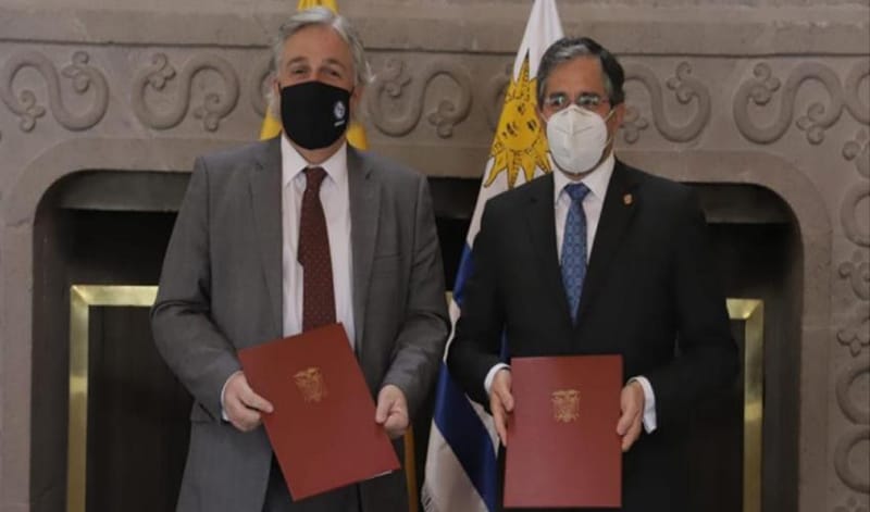 Canciller uruguayo fue recibido por su homólogo ecuatoriano en Quito