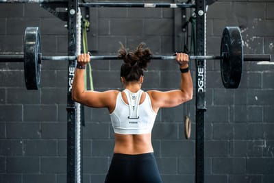 Things to Avoid for Beginners in Weight Lifting  image