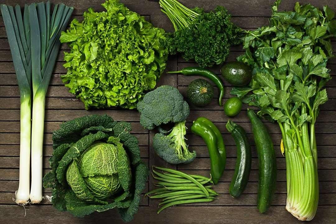 الخضروات الورقية تحميك من الشيخوخة المبكرة وتحسن مزاجك