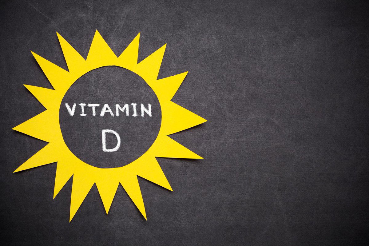 ما هي الكمية التي يجب تناولها من فيتامين الشمس لتجنب المخاطر الصحية؟