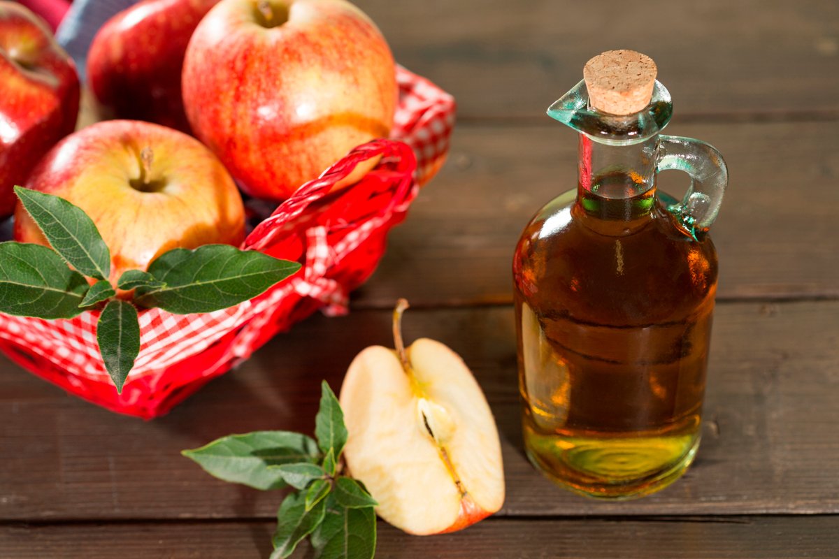 لفوائده المذهلة... ما هي أفضل طريقة وتوقيت لتناول خل التفاح؟