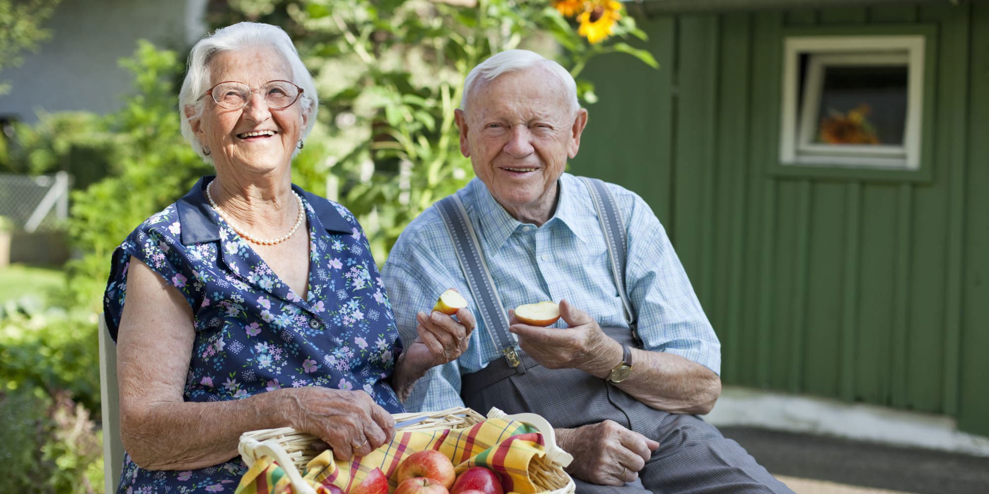 كيف تأكل بشكل صحيح في سن الشيخوخة