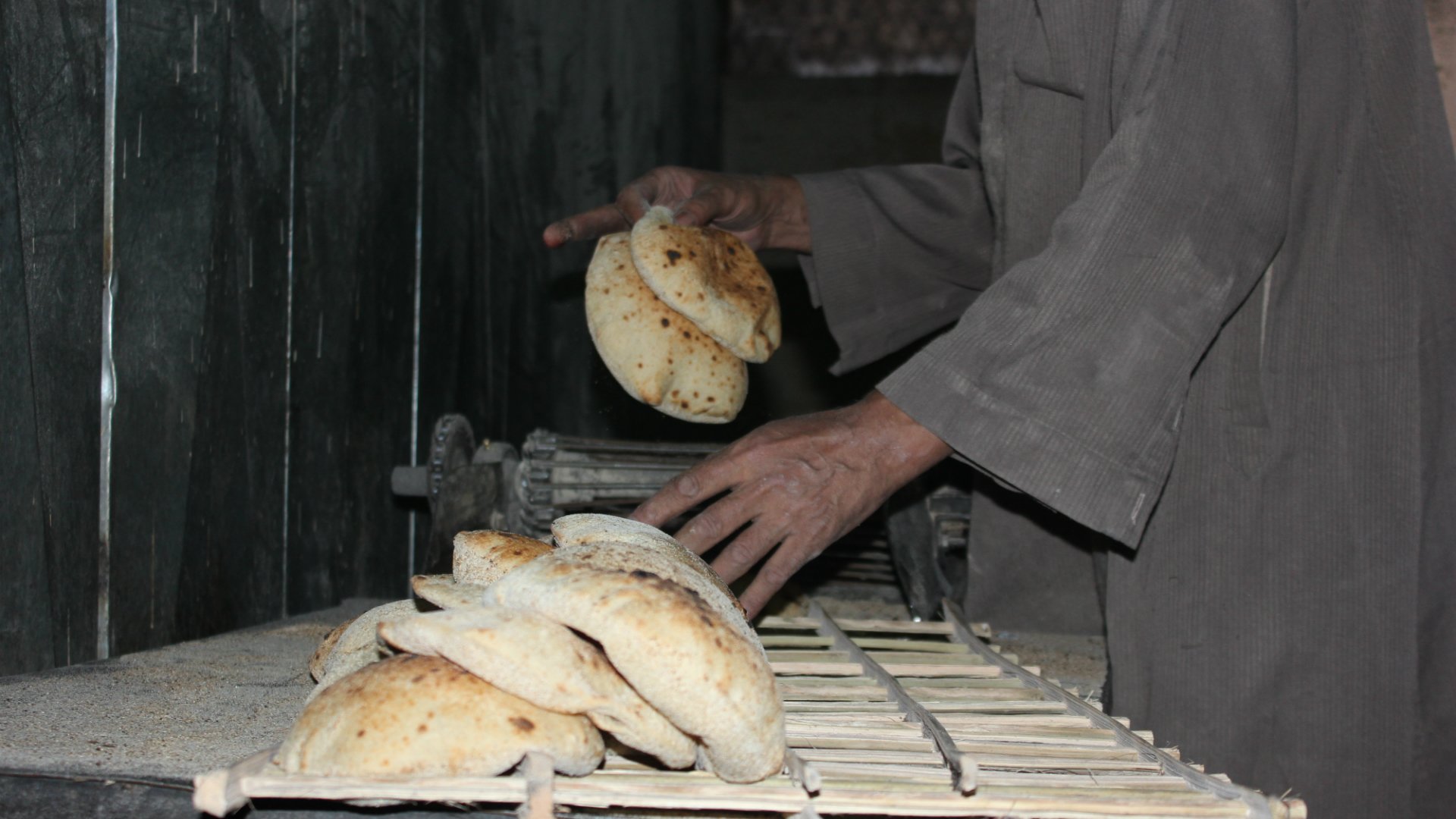 الحكومة المصرية: خبر رفع سعر رغيف الخبز المدعوم غير صحيح