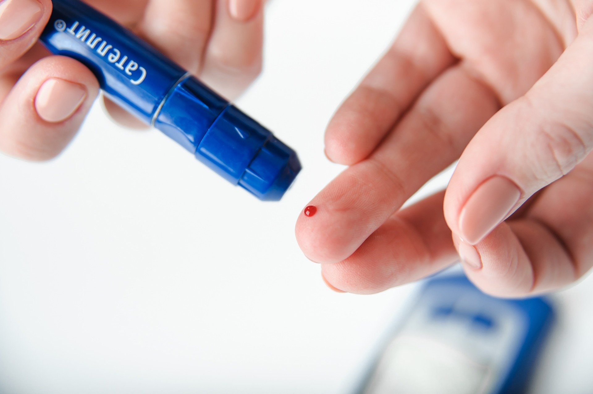 طبيبة تغذية توضح تأثير الوجبات الخفيفة على نسبة السكر في الدم