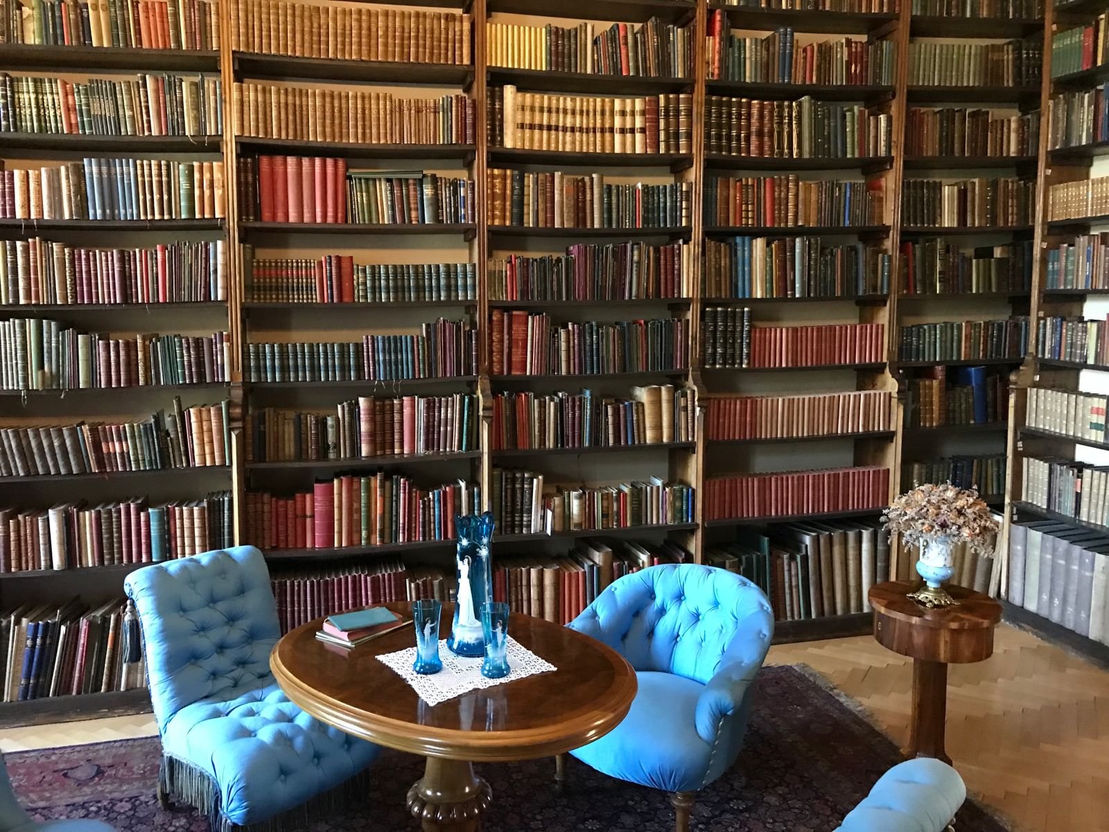 Schlossbibliothek I