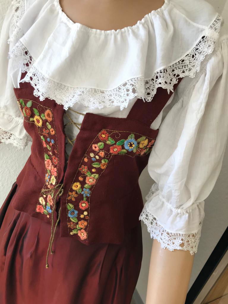 Tracht aus der Zwischenkriegszeit