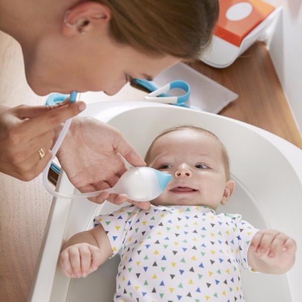 الزكام عندالطفل الرضيع وكيفية العلاج..