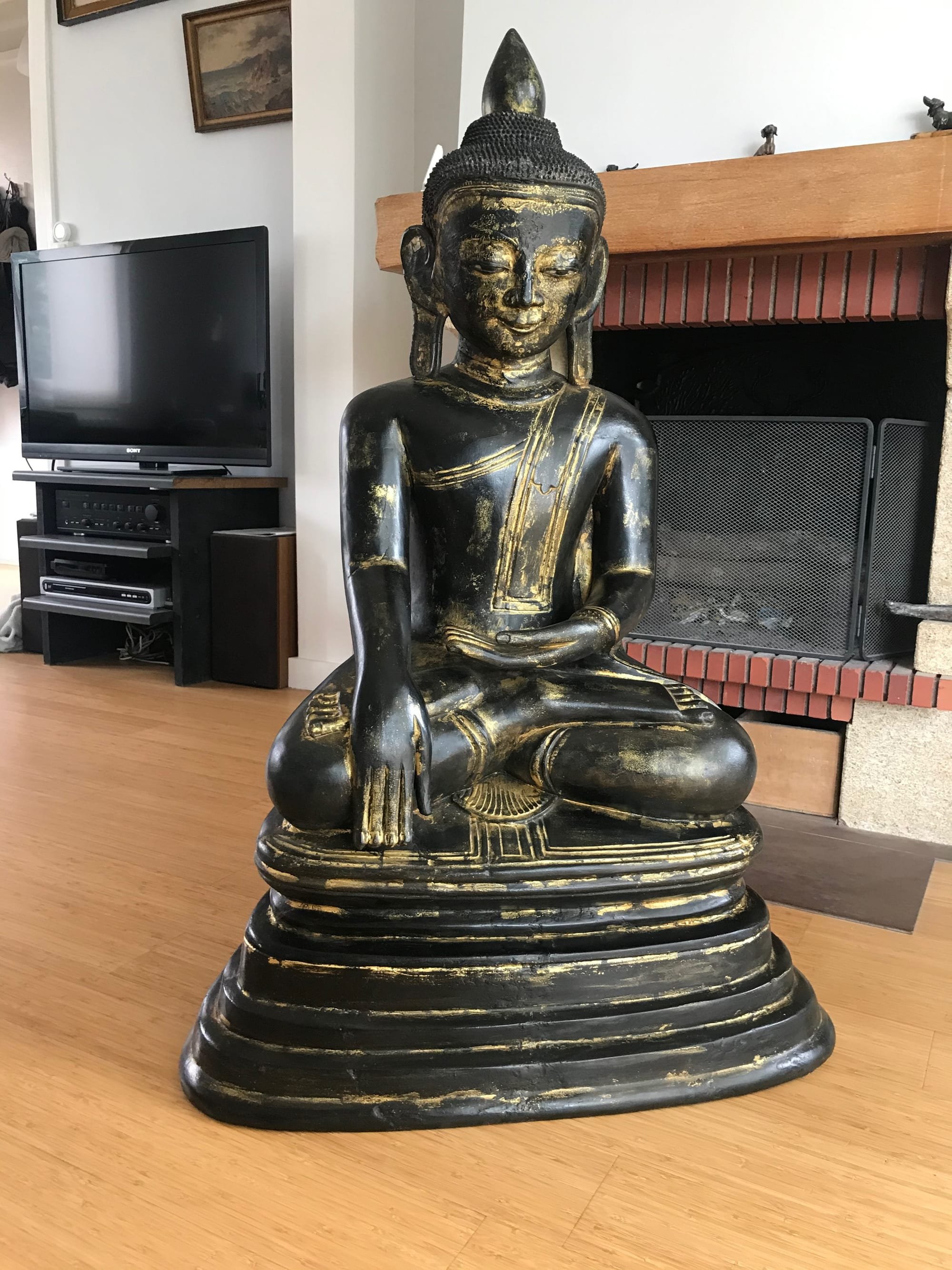 Grand Bouddha birman en laque sec, 108 cm