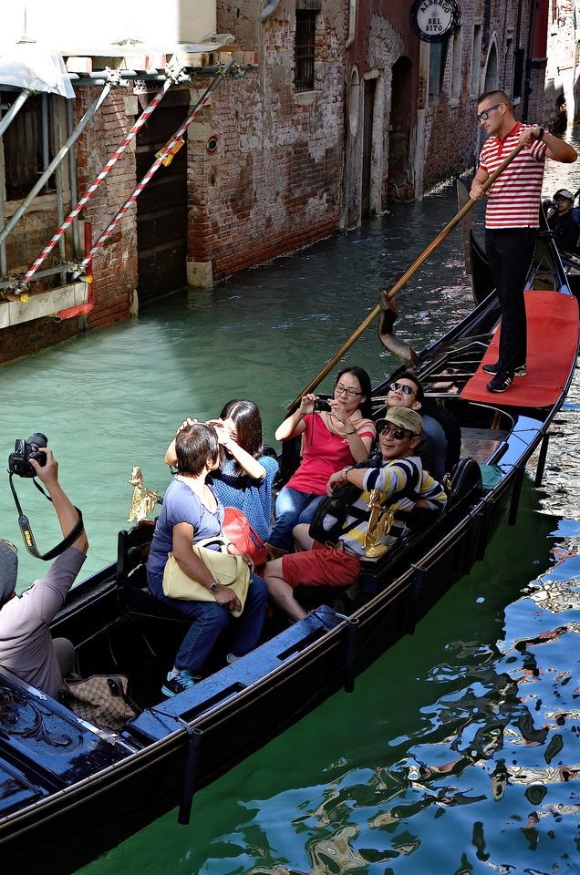 Venezia: canale (08.6)