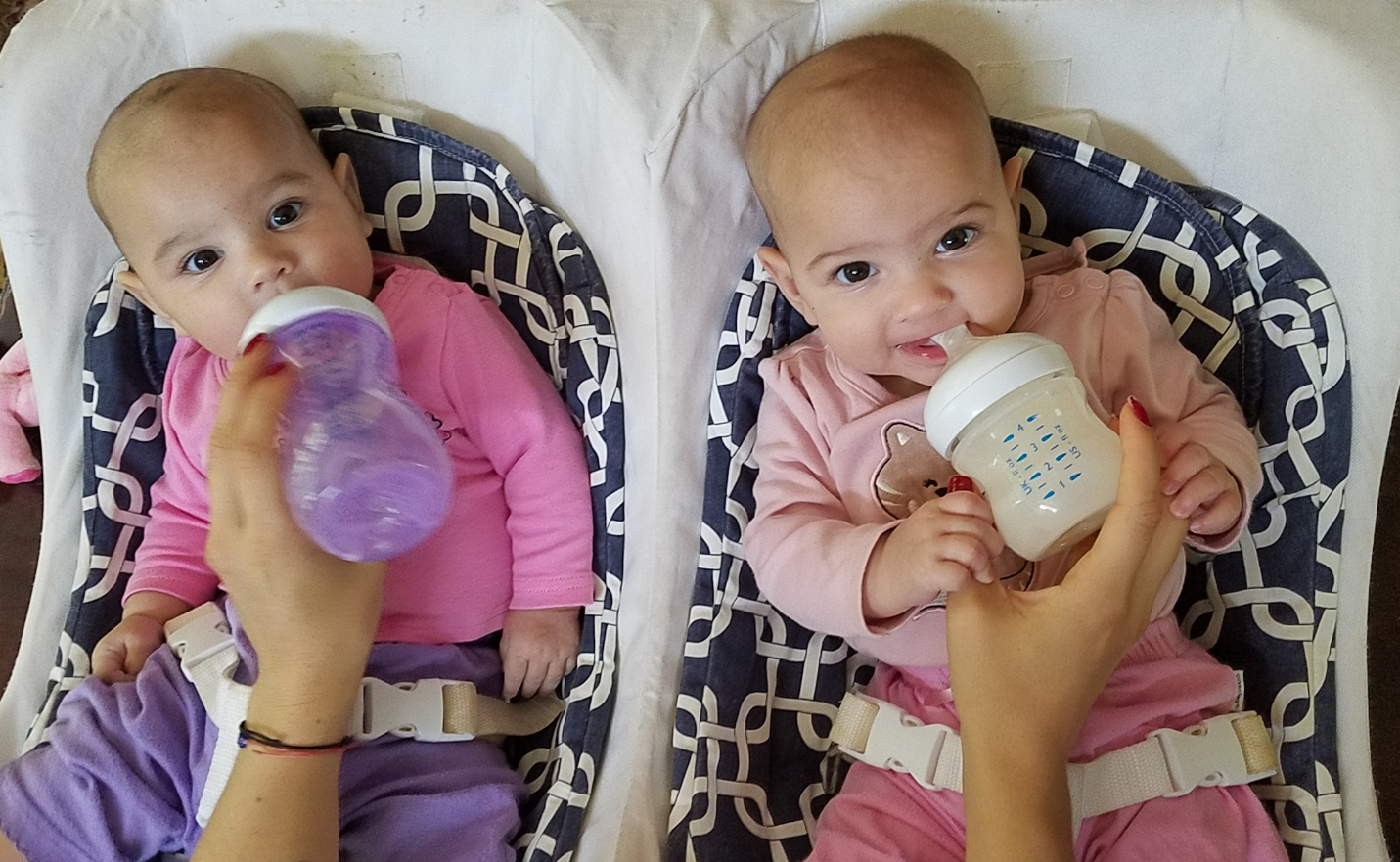 Twin Baby Hacks: Bottle-Feeding Two