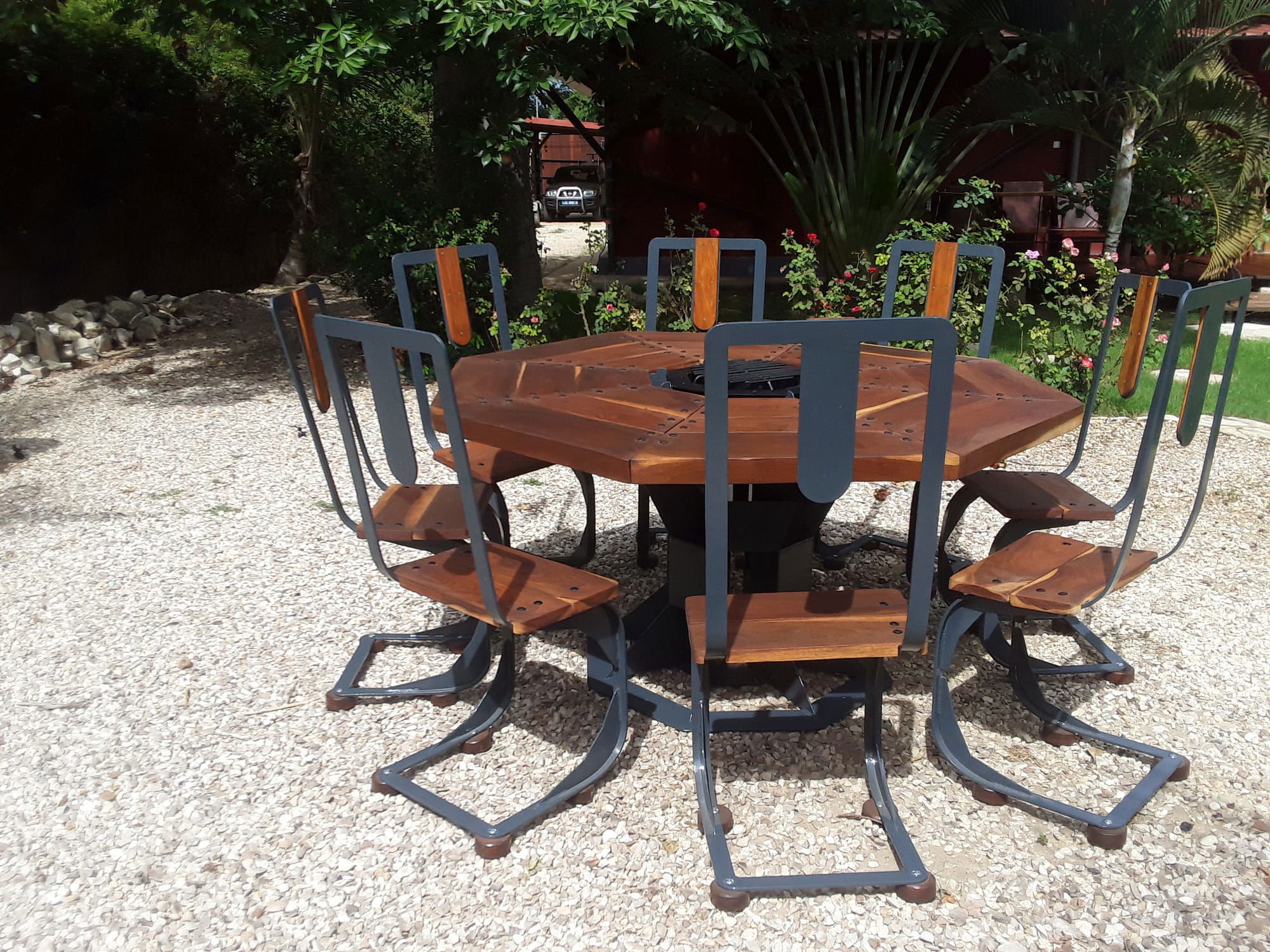 table combi BBQ de jardin