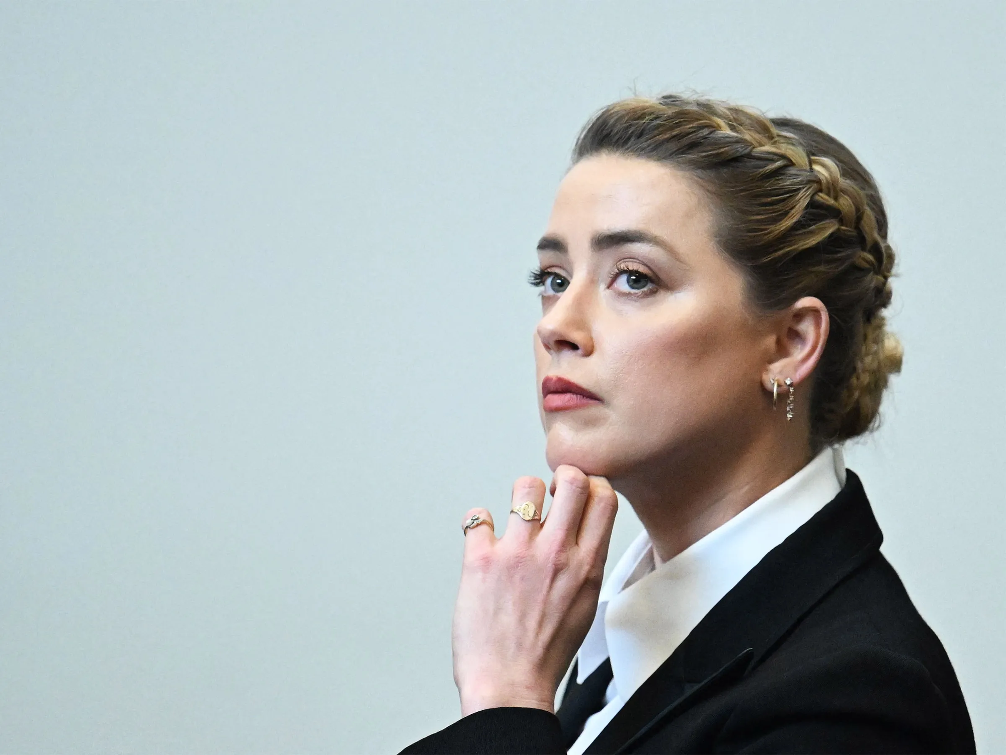 AMBER HEARD 無力償還 JOHNNY DEPP 賠償金額 於眾籌平台 GoFundMe 開設眾籌活動？